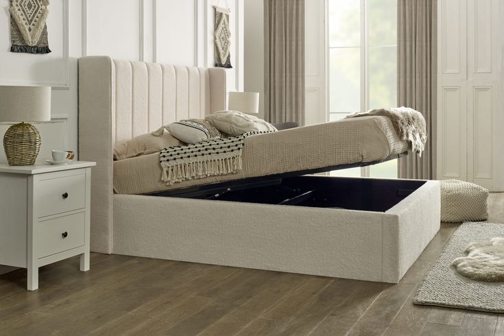 How Ottoman Beds Solve Storage Problems in Small UK Bedrooms